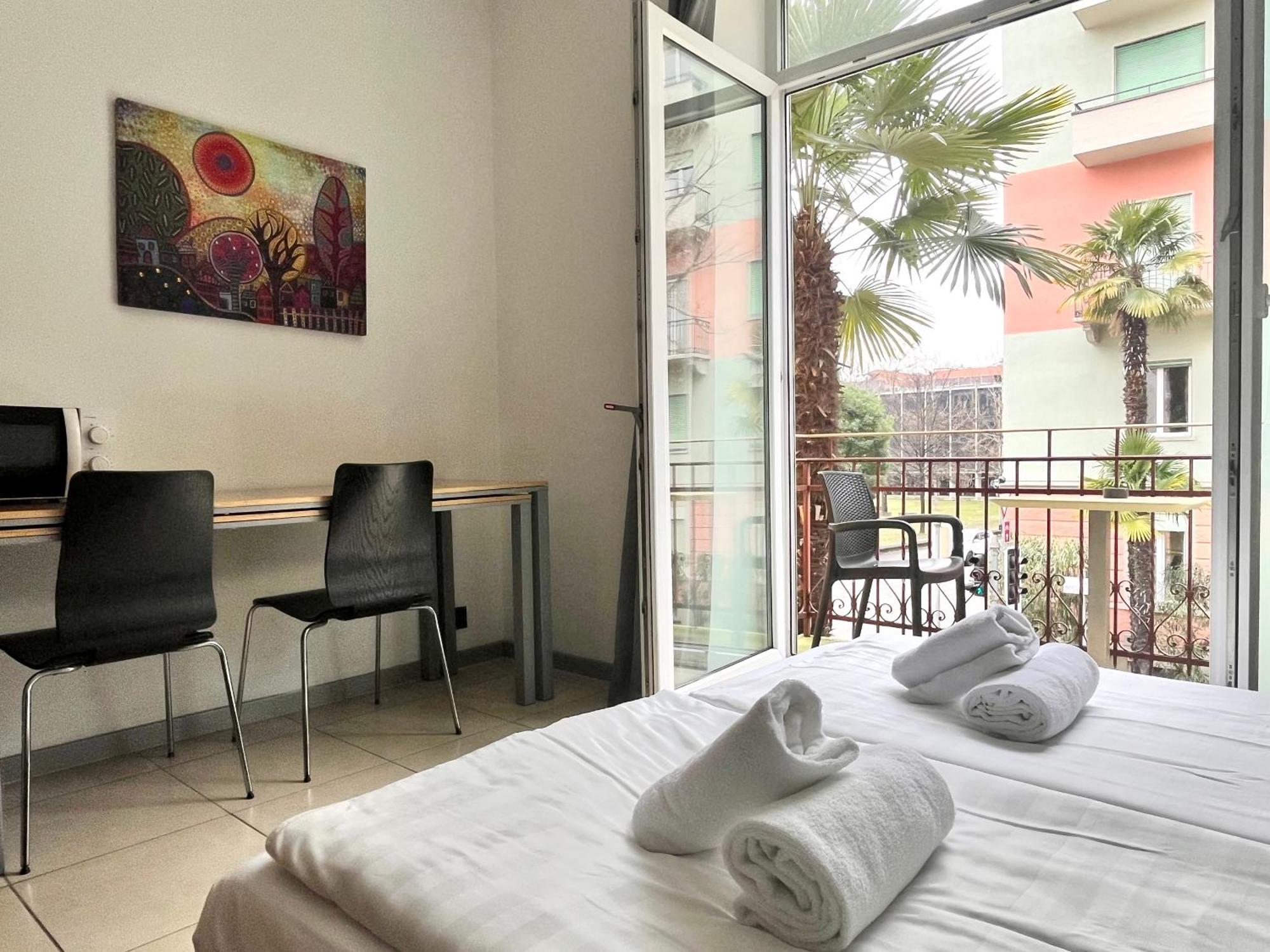 Guesthouse University By Lr - Self Check In Lugano Dış mekan fotoğraf