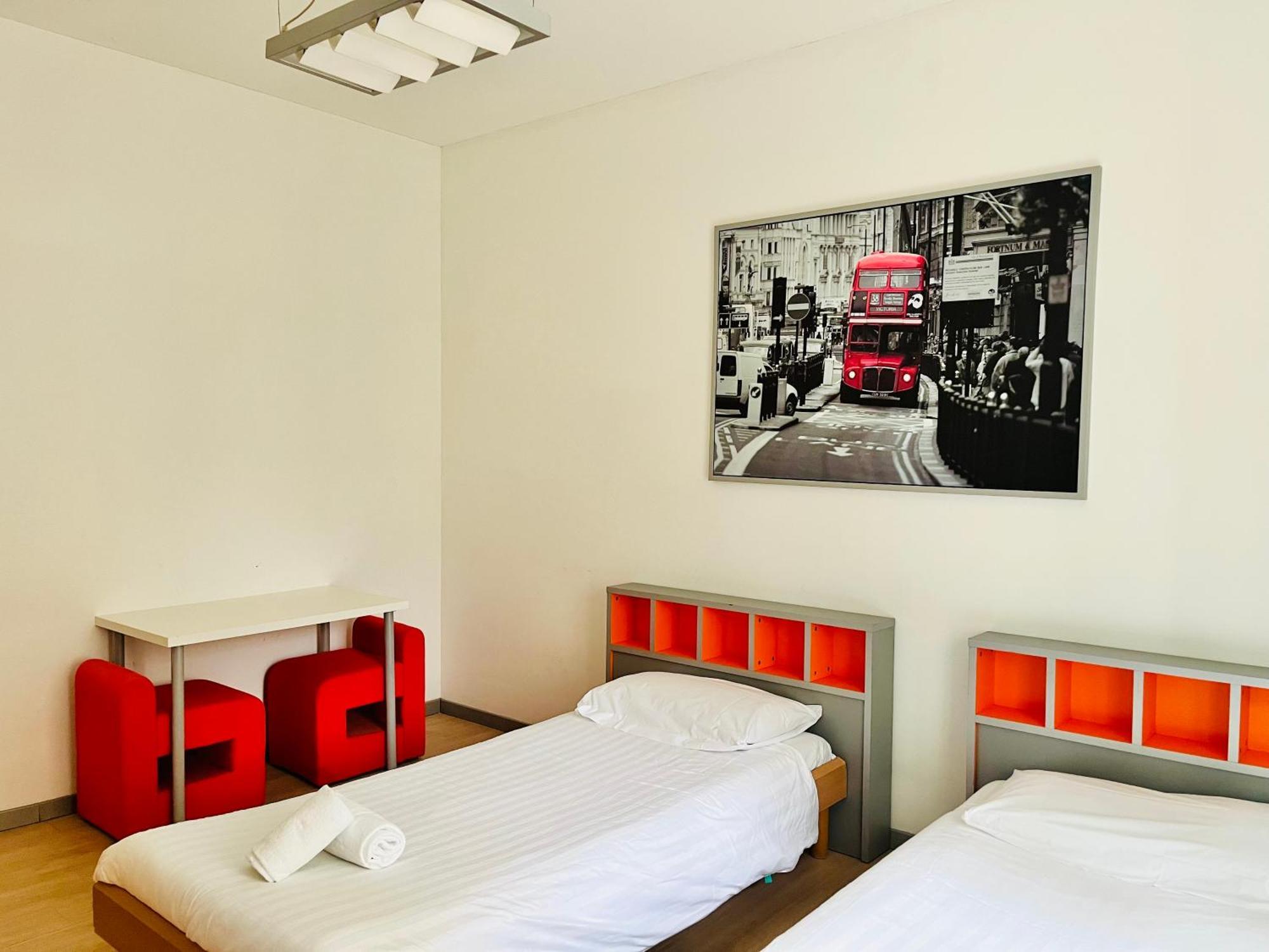 Guesthouse University By Lr - Self Check In Lugano Dış mekan fotoğraf