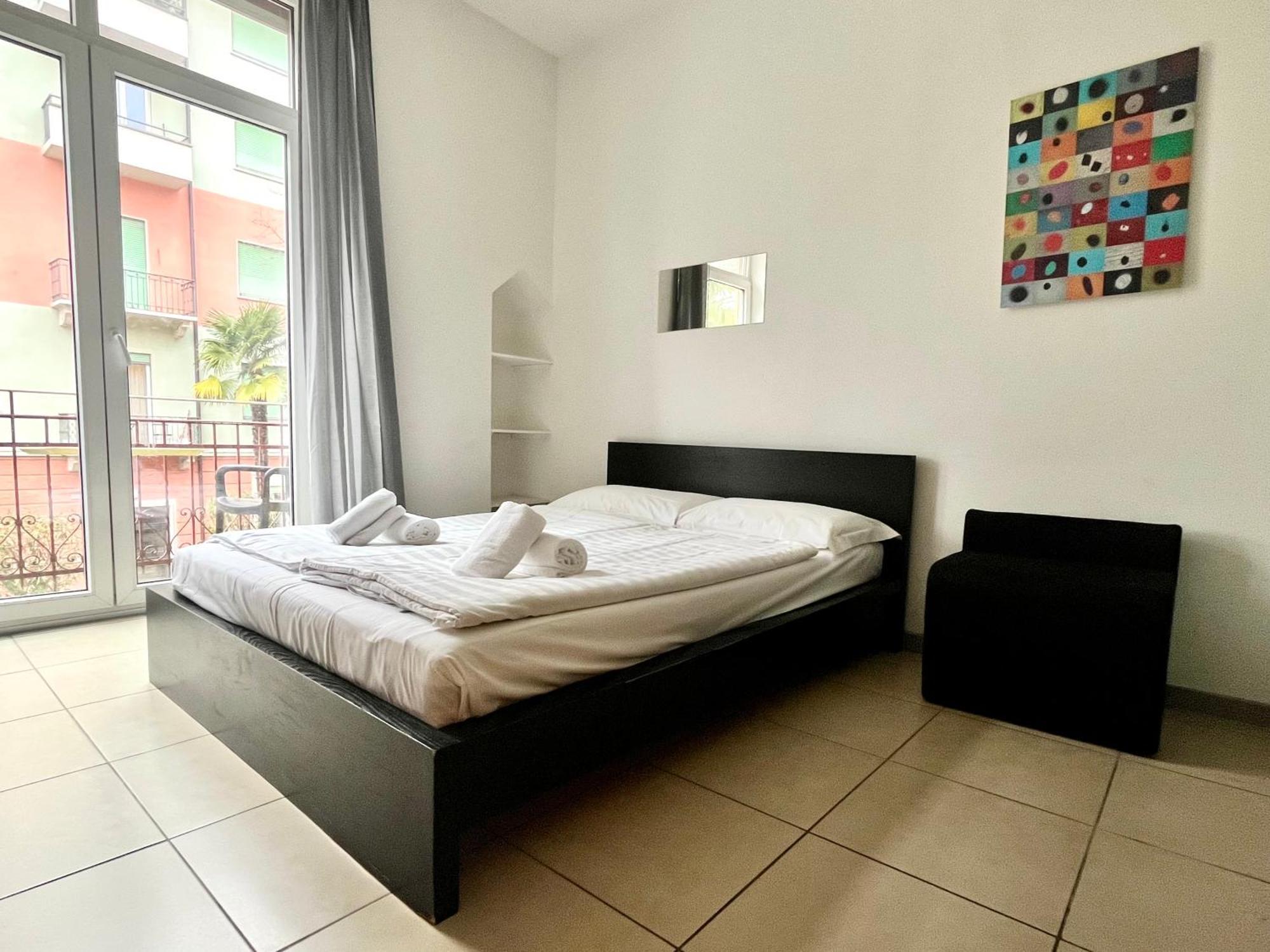 Guesthouse University By Lr - Self Check In Lugano Dış mekan fotoğraf